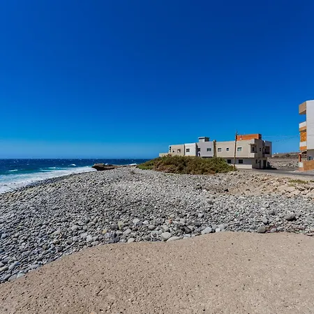 Apartman Sea View Red Summer Breeze Arico