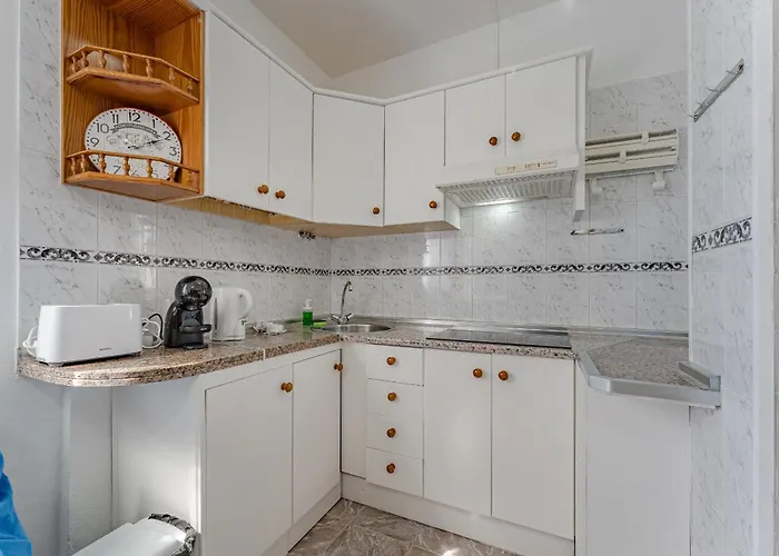 Sea View Red Summer Breeze Apartament