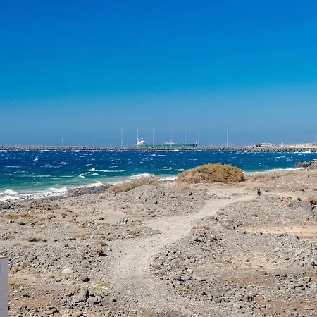 Sea View Red Summer Breeze アパート *