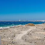 Sea View Red Summer Breeze דירה *